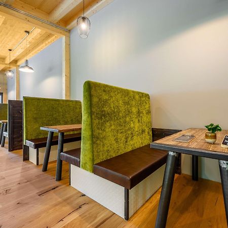 Loftstyle Hotel Eningen; Sure Hotel Collection By BW Eningen unter Achalm المظهر الخارجي الصورة
