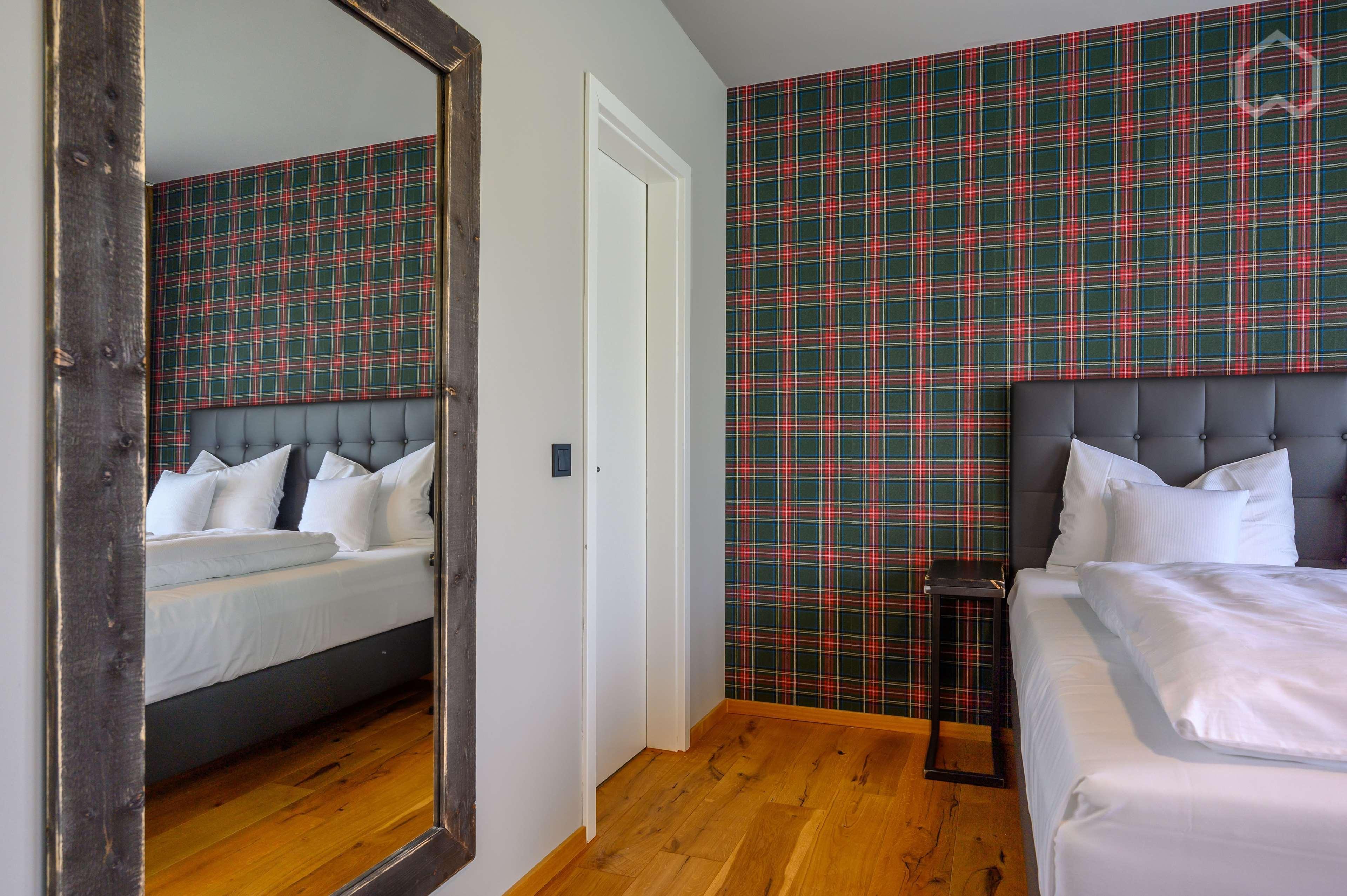 Loftstyle Hotel Eningen; Sure Hotel Collection By BW Eningen unter Achalm المظهر الخارجي الصورة