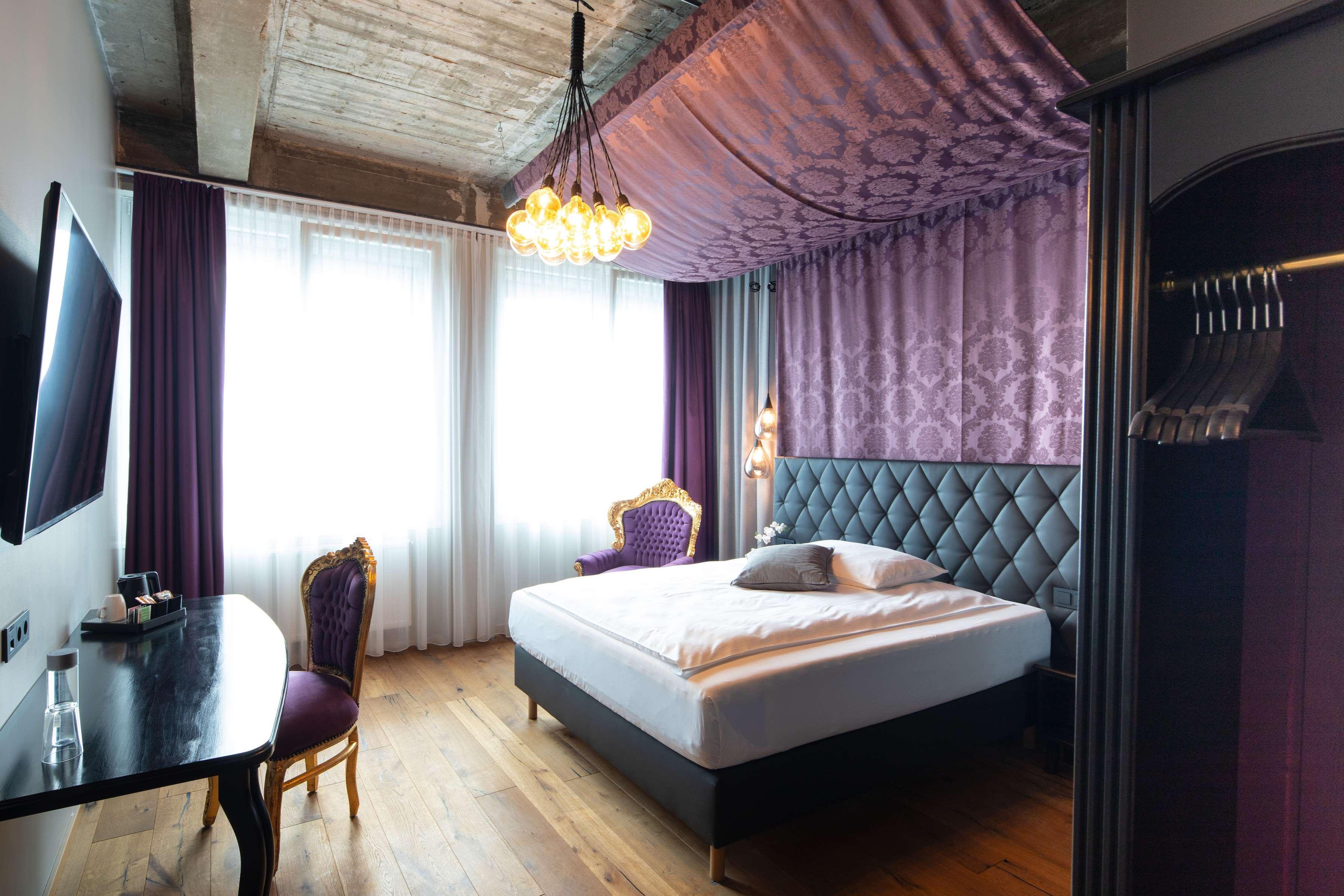 Loftstyle Hotel Eningen; Sure Hotel Collection By BW Eningen unter Achalm المظهر الخارجي الصورة